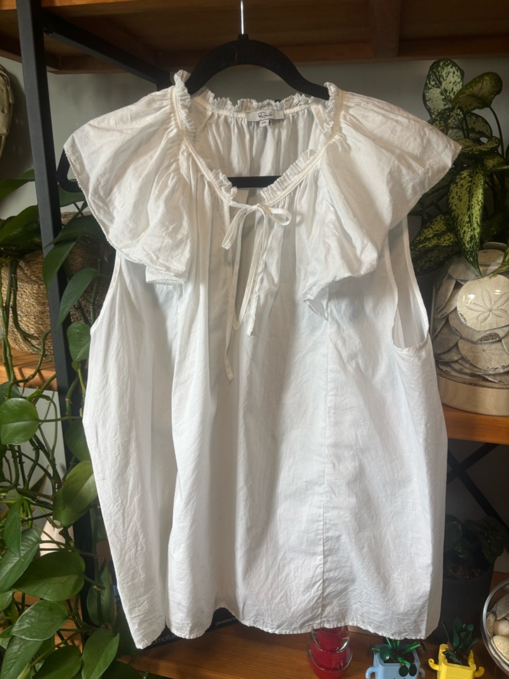 Rails Karysa White Ruffle Sleeve V-Neck Top | XXL - Picture 4 of 6